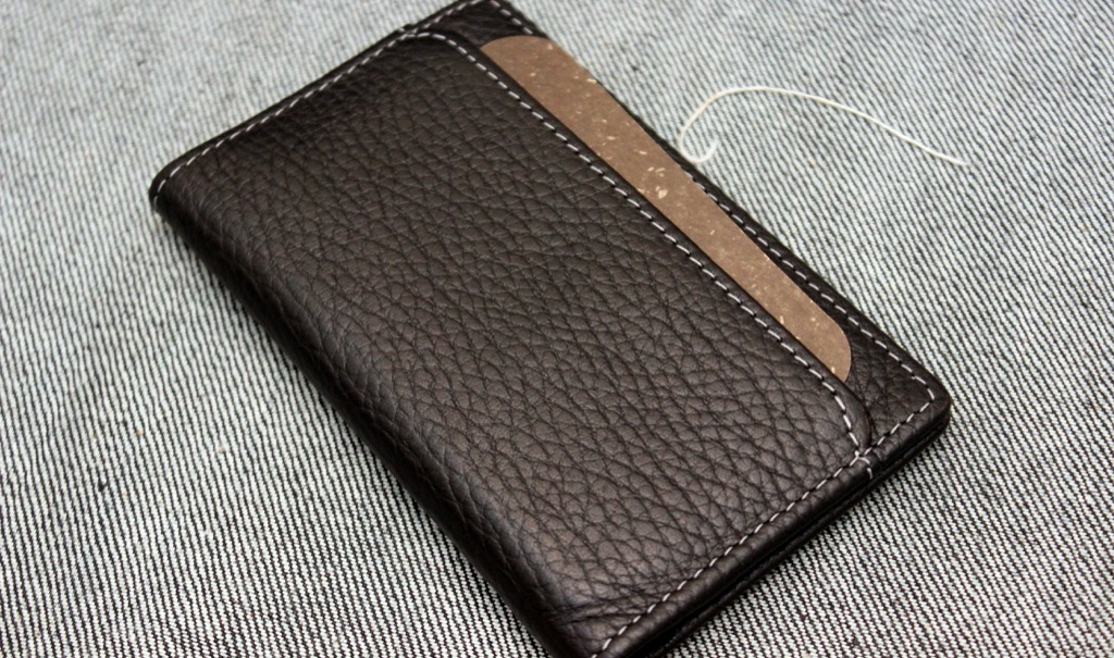 Carrying a pair of Boconi Tyler Wallets - Wristwatch Review